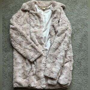 IJOAH Faux Fur Coat